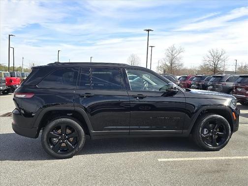 2025 Jeep Grand Cherokee Limited X