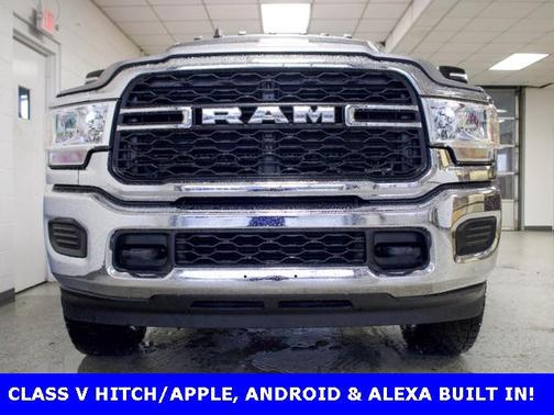 2024 RAM 2500 Tradesman Crew Cab 4x4 6'4' Box