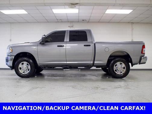 2024 RAM 2500 Tradesman Crew Cab 4x4 6'4' Box