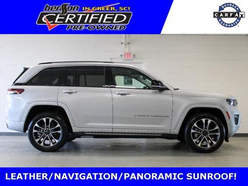 2022 Jeep Grand Cherokee Overland