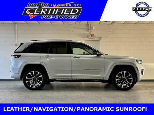 2022 Jeep Grand Cherokee Overland