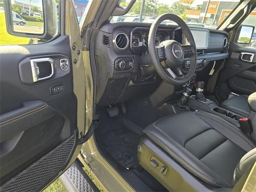 2025 Jeep Gladiator Sport S