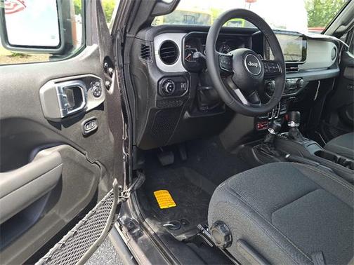 2025 Jeep Gladiator Willys