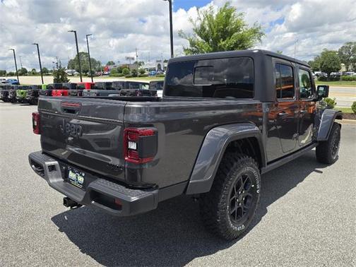 2025 Jeep Gladiator Willys