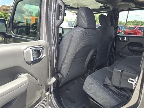 2025 Jeep Gladiator Willys