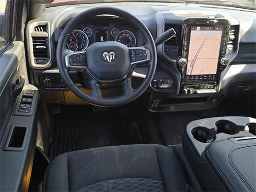 2026 RAM 2500 Tradesman Crew Cab 4x4 6'4' Box