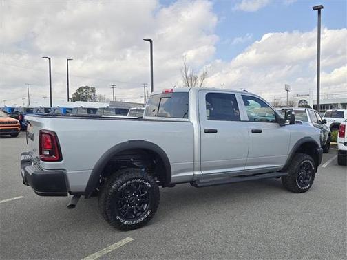 2026 RAM 2500 Tradesman Crew Cab 4x4 6'4' Box
