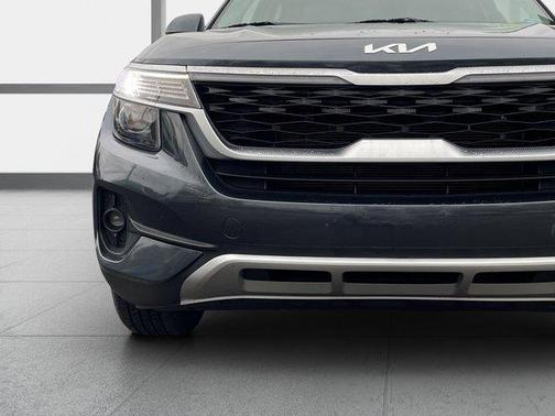 2022 Kia Seltos EX