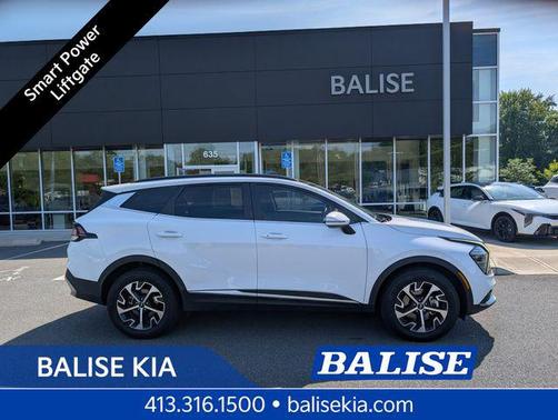 Glacial White Pearl 2025 Kia Sportage EX