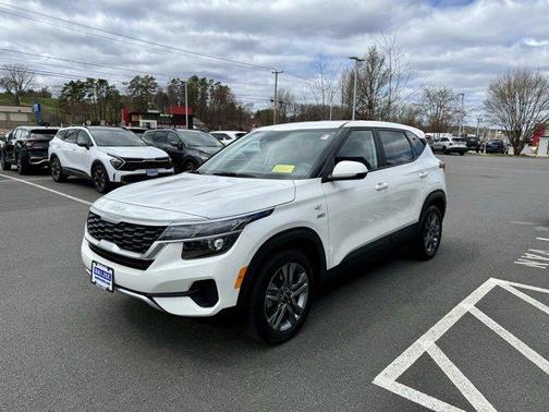 2023 Kia Seltos LX