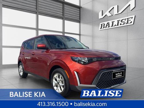 Mars Orange 2023 Kia Soul LX