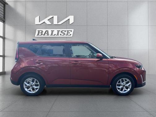 Mars Orange 2023 Kia Soul LX