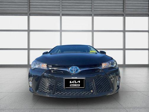 2017 Toyota Camry Hybrid SE