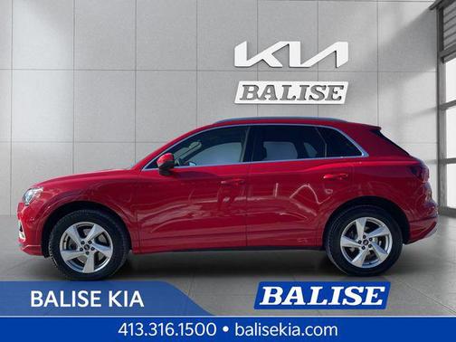 2022 Audi Q3 40 Premium