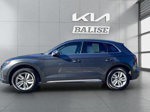 2023 Audi Q5 45 S line Premium