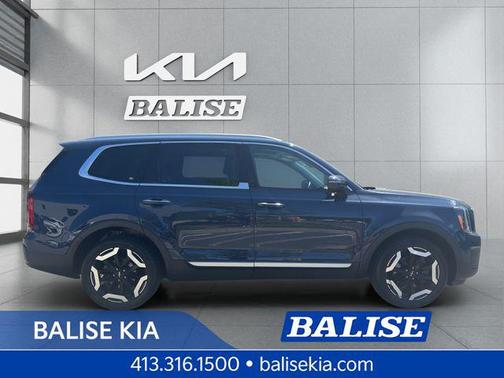 Midnight Lake Blue 2023 Kia Telluride S