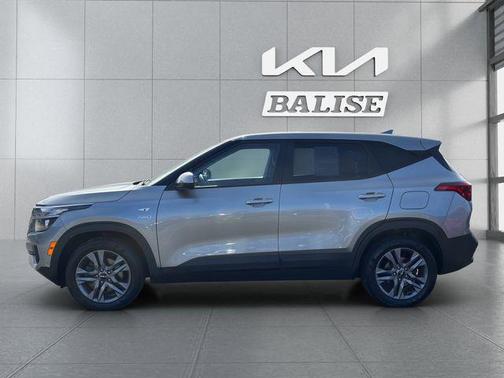 Steel Gray 2023 Kia Seltos LX