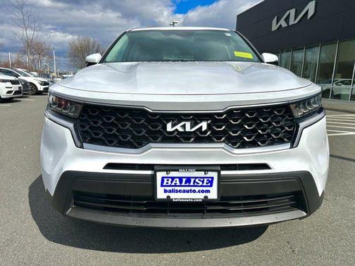 2023 Kia Sorento LX