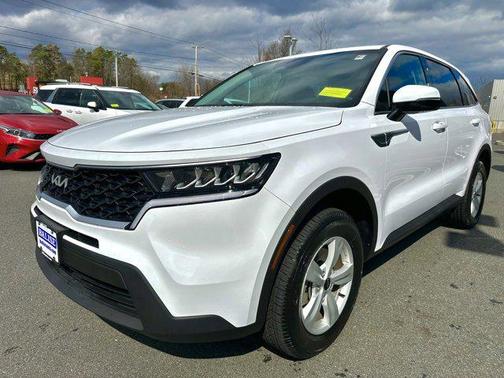 2023 Kia Sorento LX