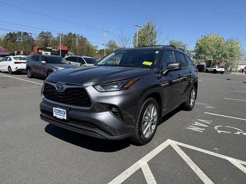 2023 Toyota Highlander Hybrid Limited