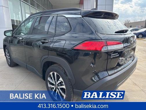 Jet Black 2025 Toyota Corolla Cross XLE