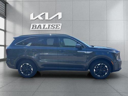 Gravity Grey 2024 Kia Sorento S