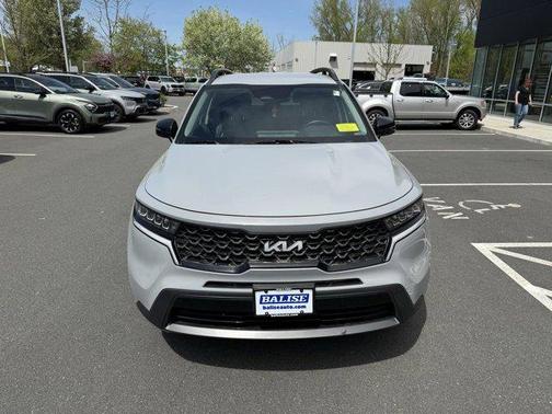 2022 Kia Sorento S