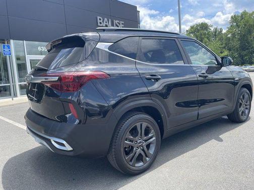 2023 Kia Seltos S