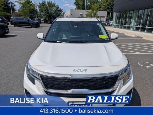 Snow White Pearl 2022 Kia Seltos EX