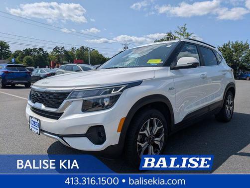 Snow White Pearl 2022 Kia Seltos EX