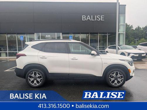 Snow White Pearl 2022 Kia Seltos EX