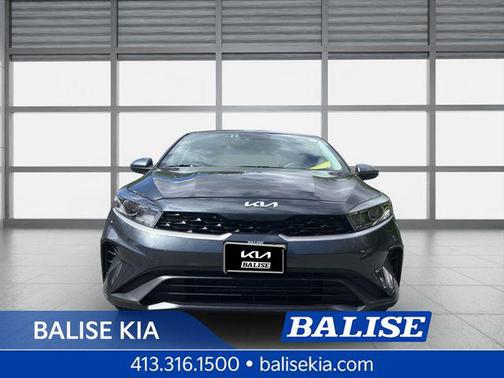 Gravity Gray 2024 Kia Forte LXS