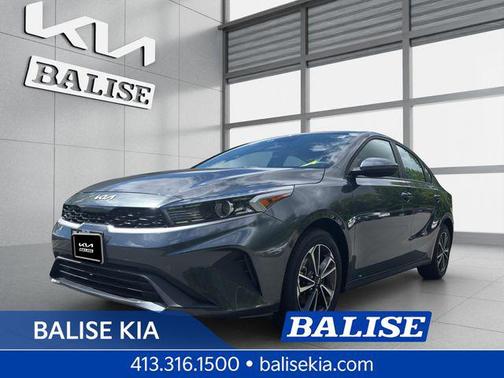Gravity Gray 2024 Kia Forte LXS