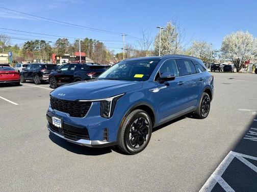 2025 Kia Sorento S