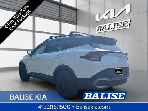 Glacier White Pearl/Ebony Black Roof 2024 Kia Sportage S