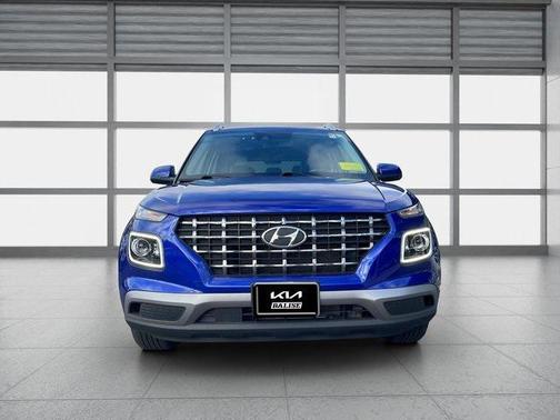 2022 Hyundai VENUE Limited
