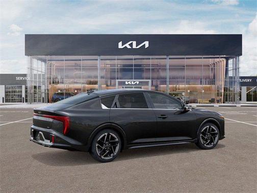 2025 Kia K4 GT-Line