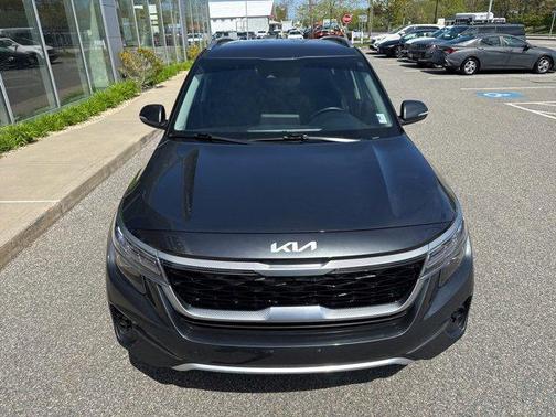 2023 Kia Seltos S