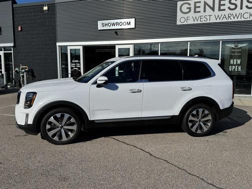 2022 Kia Telluride S