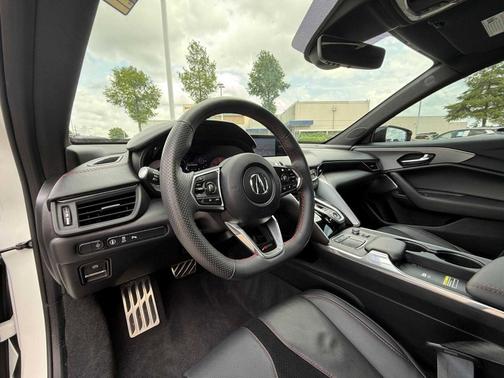 2023 Acura TLX