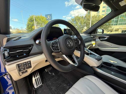 2025 Acura RDX 