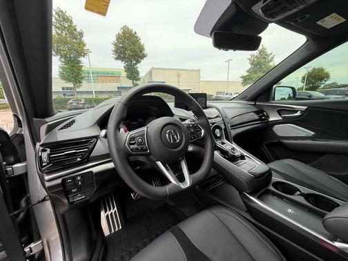 2025 Acura RDX