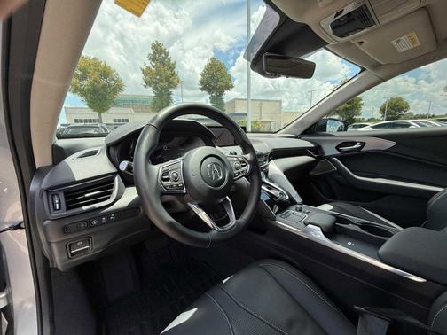 2025 Acura TLX
