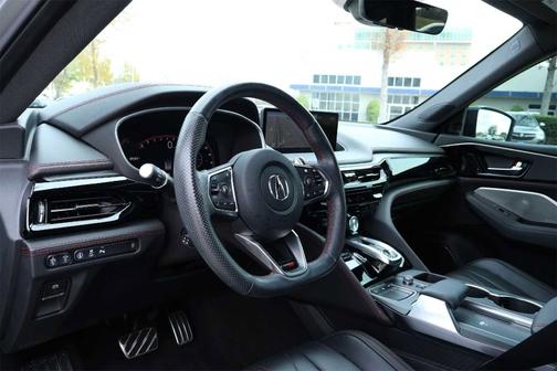 2024 Acura MDX 