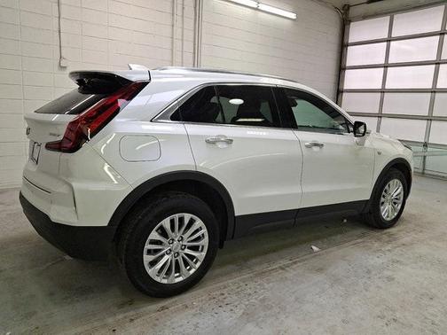 2024 Cadillac XT4 Luxury