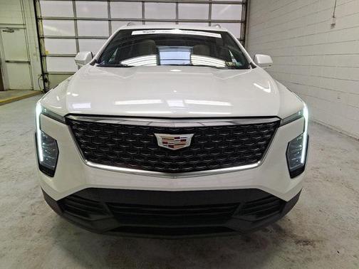 2024 Cadillac XT4 Luxury