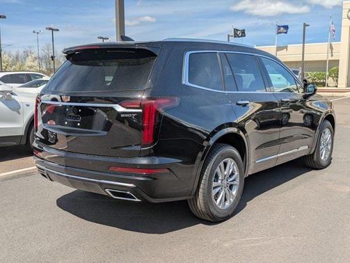 2025 Cadillac XT6 Luxury AWD