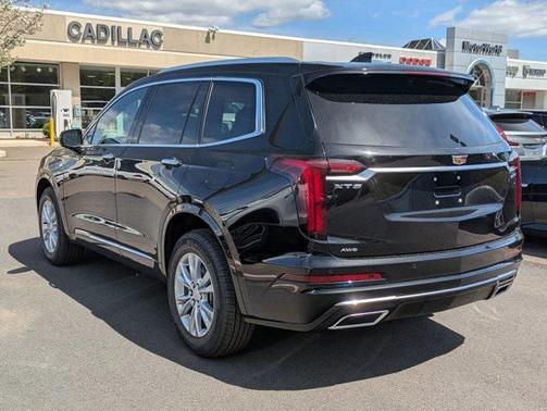 2025 Cadillac XT6 Luxury AWD