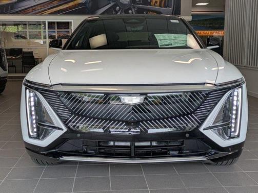 2025 Cadillac LYRIQ Luxury w/1SD