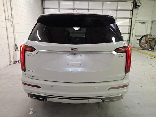 2021 Cadillac XT6 Premium Luxury AWD